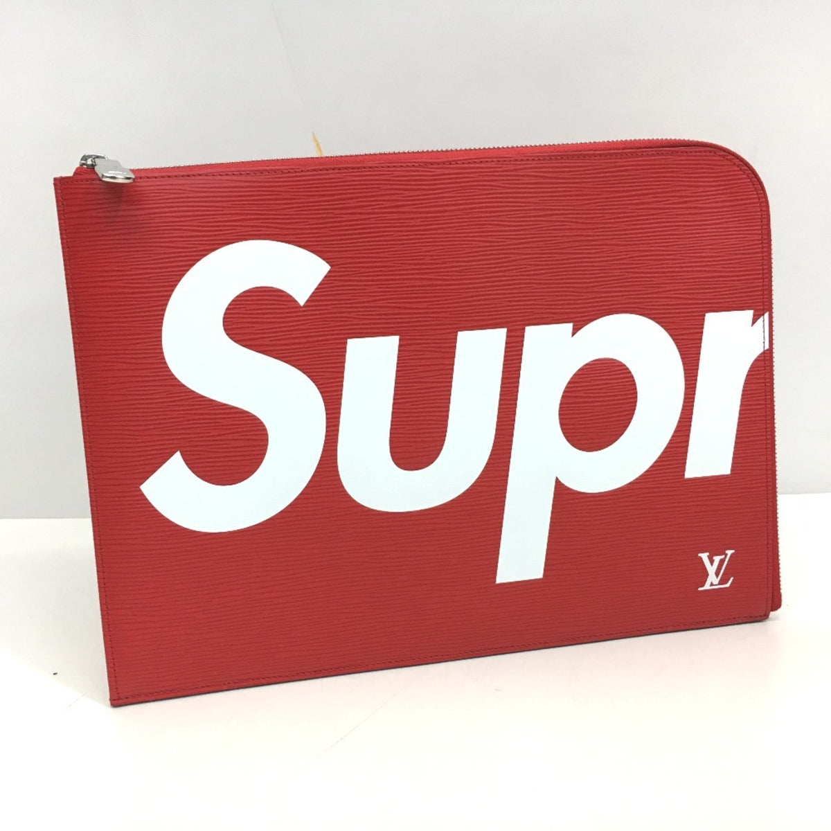 LOUIS VUITTON M67722 Louis Vuitton x Supreme Epi Leather Pochette Jour GM Bag, PO.JOUR SP EPI POCHETTE Clutch Leather, Red, Men's and Women's — New - Store Return
