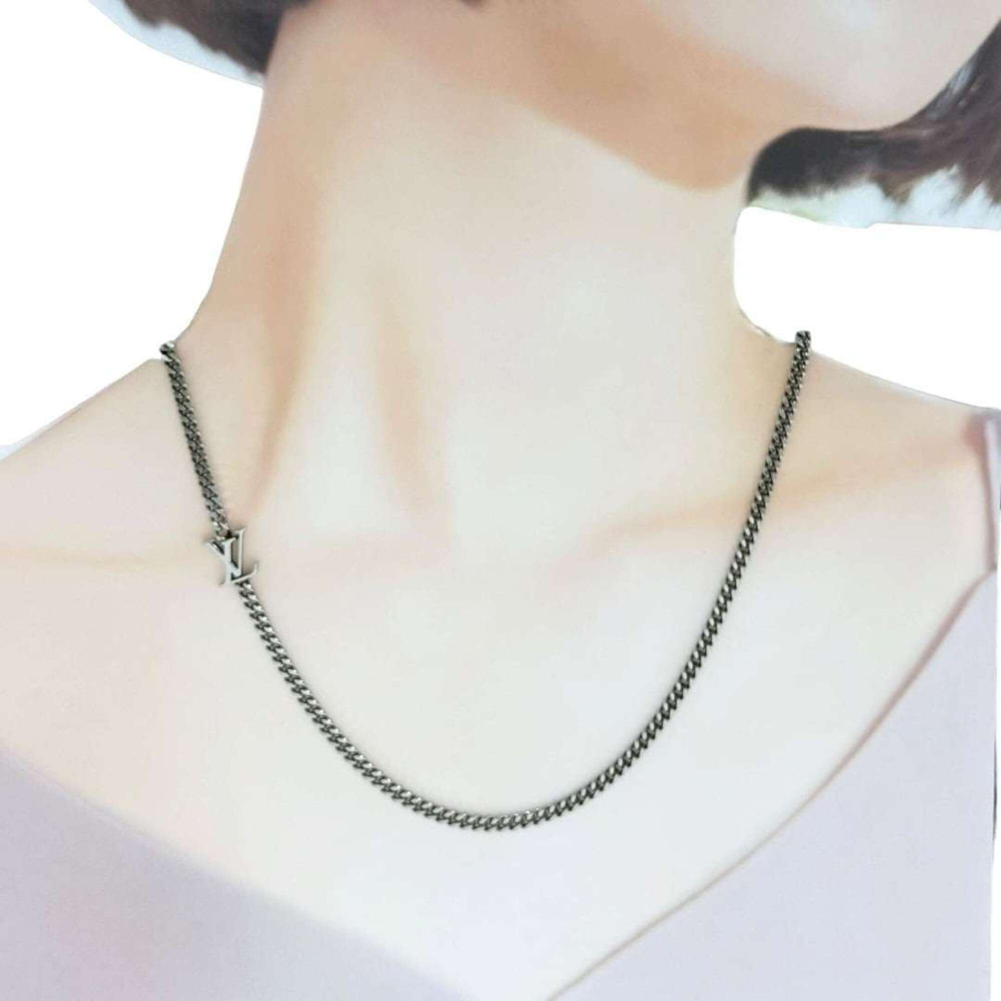 Louis Vuitton Men's LV Yours Chain Necklace, 43-53cm — Like New