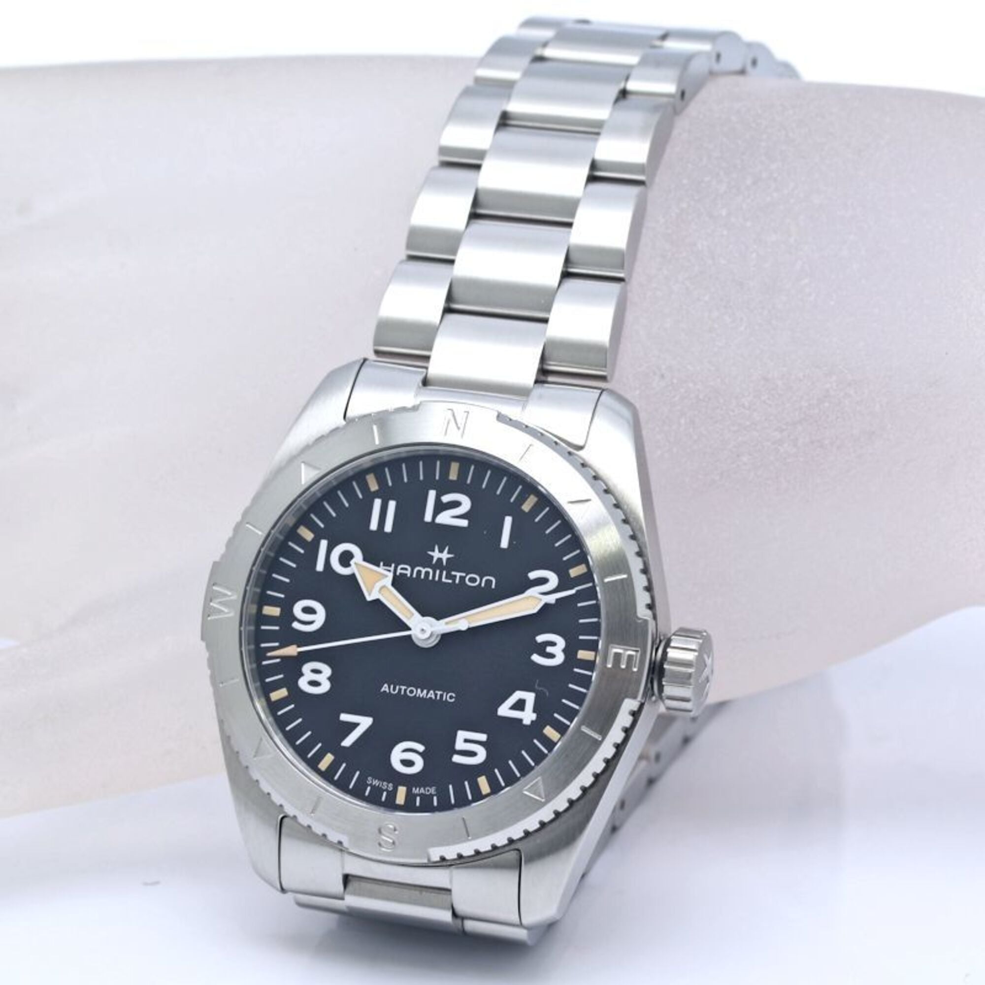 HAMILTON Hamilton Khaki Field Expedition H70225130 H702250 Men's Watch SS 40335 — Like New