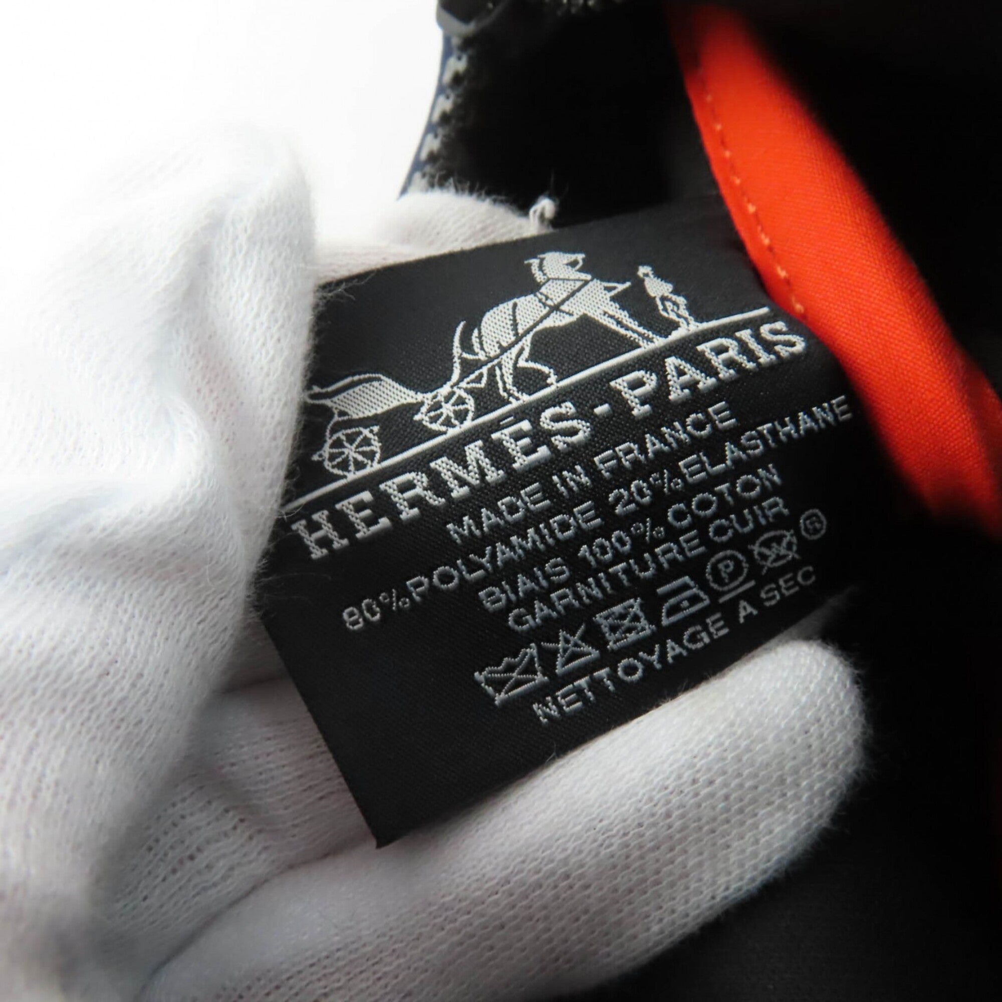 HERMES Trouse Flat PM Neoban Black Hardware Logo Zip Pouch Navy Made in France Women's — Like New