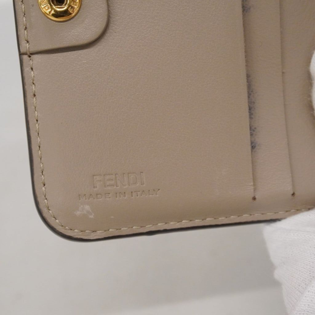 Fendi beige leather wallet for women