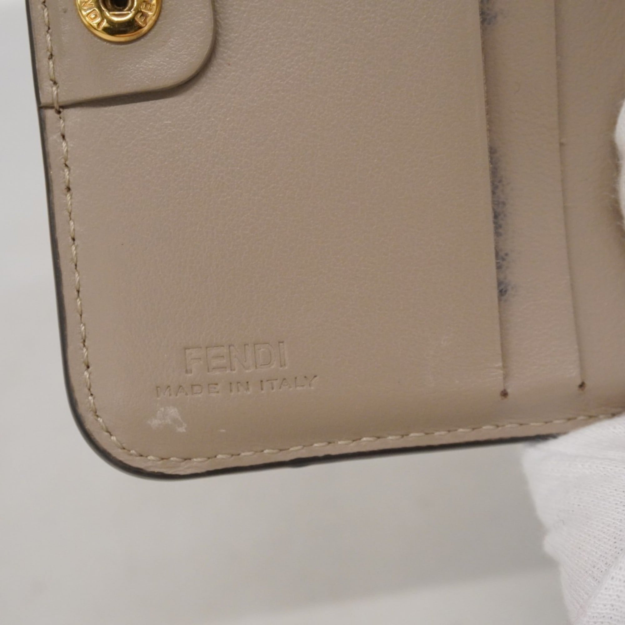 Fendi beige leather wallet for women