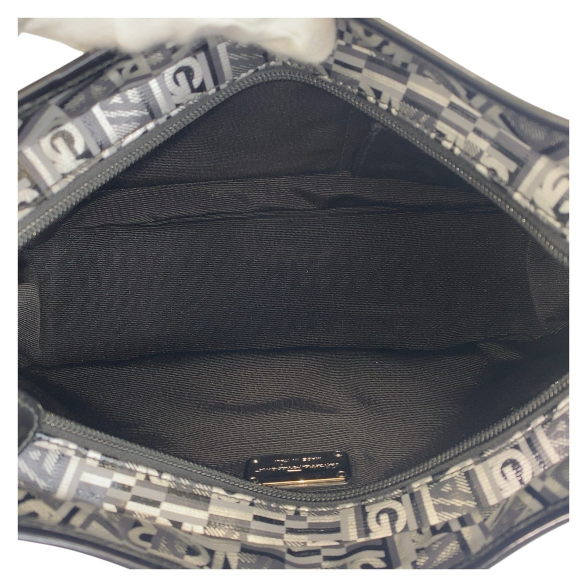 Salvatore Ferragamo Black Grey Silver Hardware Shoulder Bag Women's — Like New