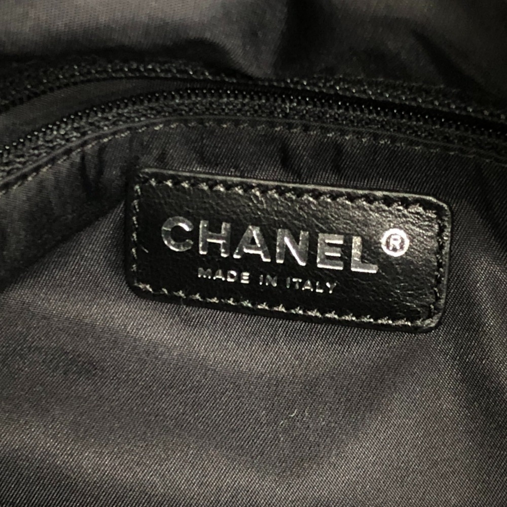 CHANEL A34208 CC Coco Mark Paris-Biarritz PM Enamel x Ponytail Leather Tote Bag Enamel/Ponytail Women's Black — Like New