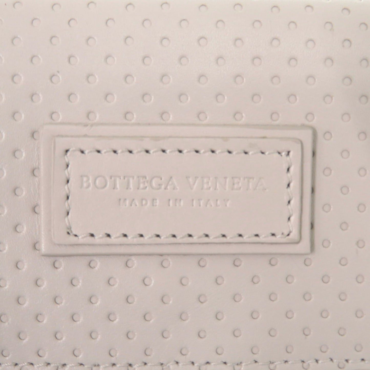 Like new Bottega Veneta Leggero Compact Wallet 515385 in calfskin BIANCO MIST ivory tri-fold wallet 2084 BOTTEGAVENETA
