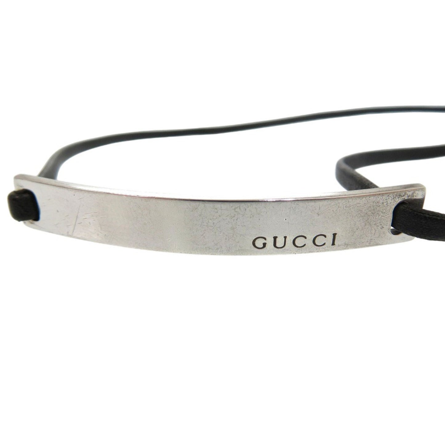 Gucci logo plate choker necklace in 925 silver and black leather. 1708 GUCCI