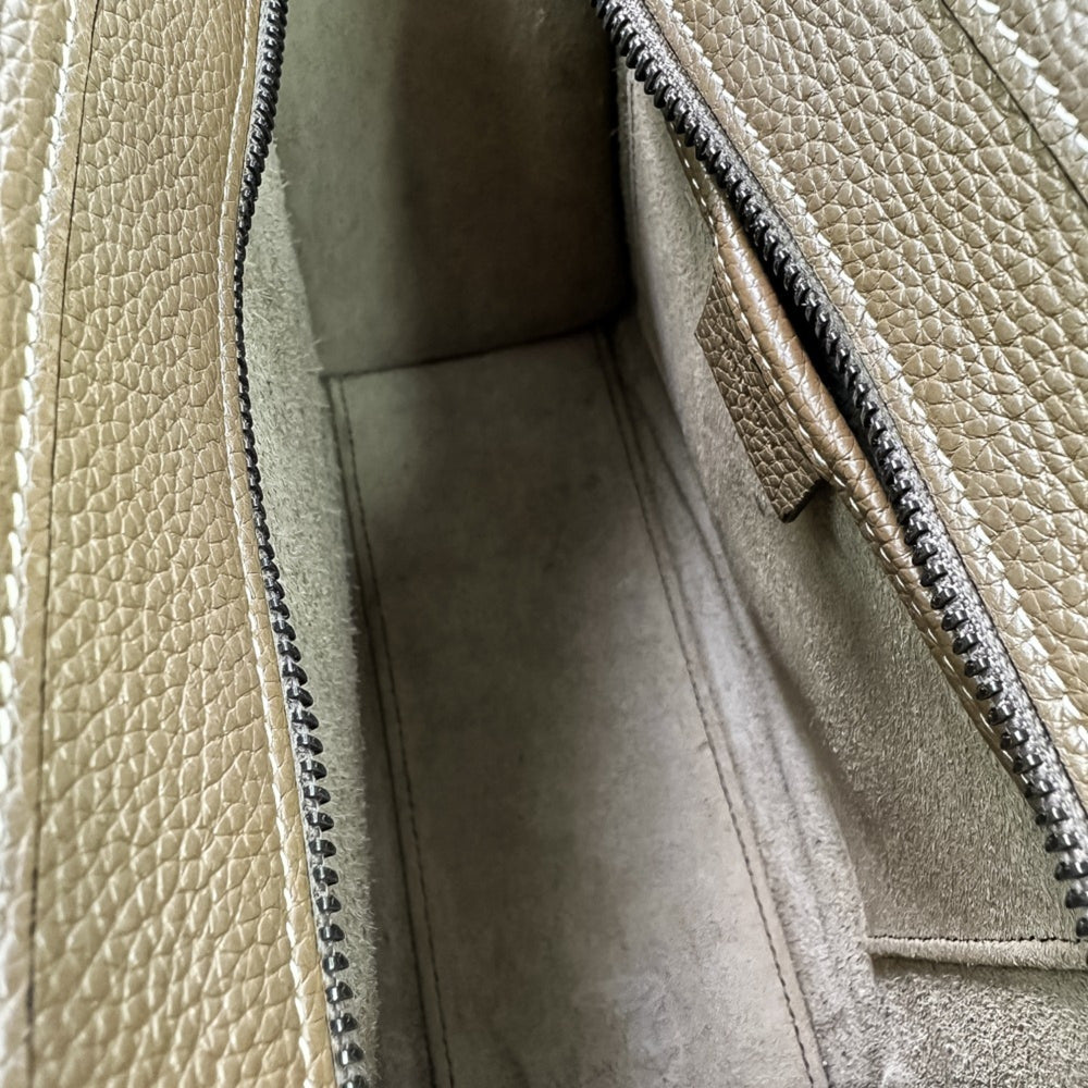 Excellent condition Celine Luggage Nano Shopper 2-way bag in brown. Women's. Luxs Pre-owned Brand — Like New