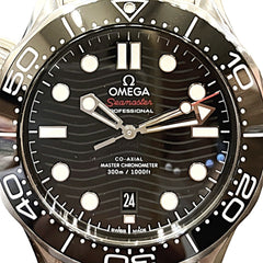 Omega Seamaster Diver 300 wristwatch, total weight 176g, stainless steel, automatic movement, black dial, model number 210.30.42.20.01.001 — Good