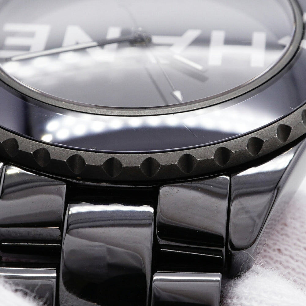 Chanel J12 Wanted de H7418 Black Dial Men's Watch — Very Good
