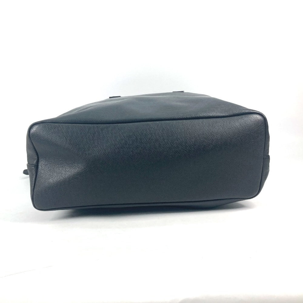 LOUIS VUITTON M31009 Taiga Cabalite Shoulder Bag with Pouch, Leather, Men's, Black — Like New