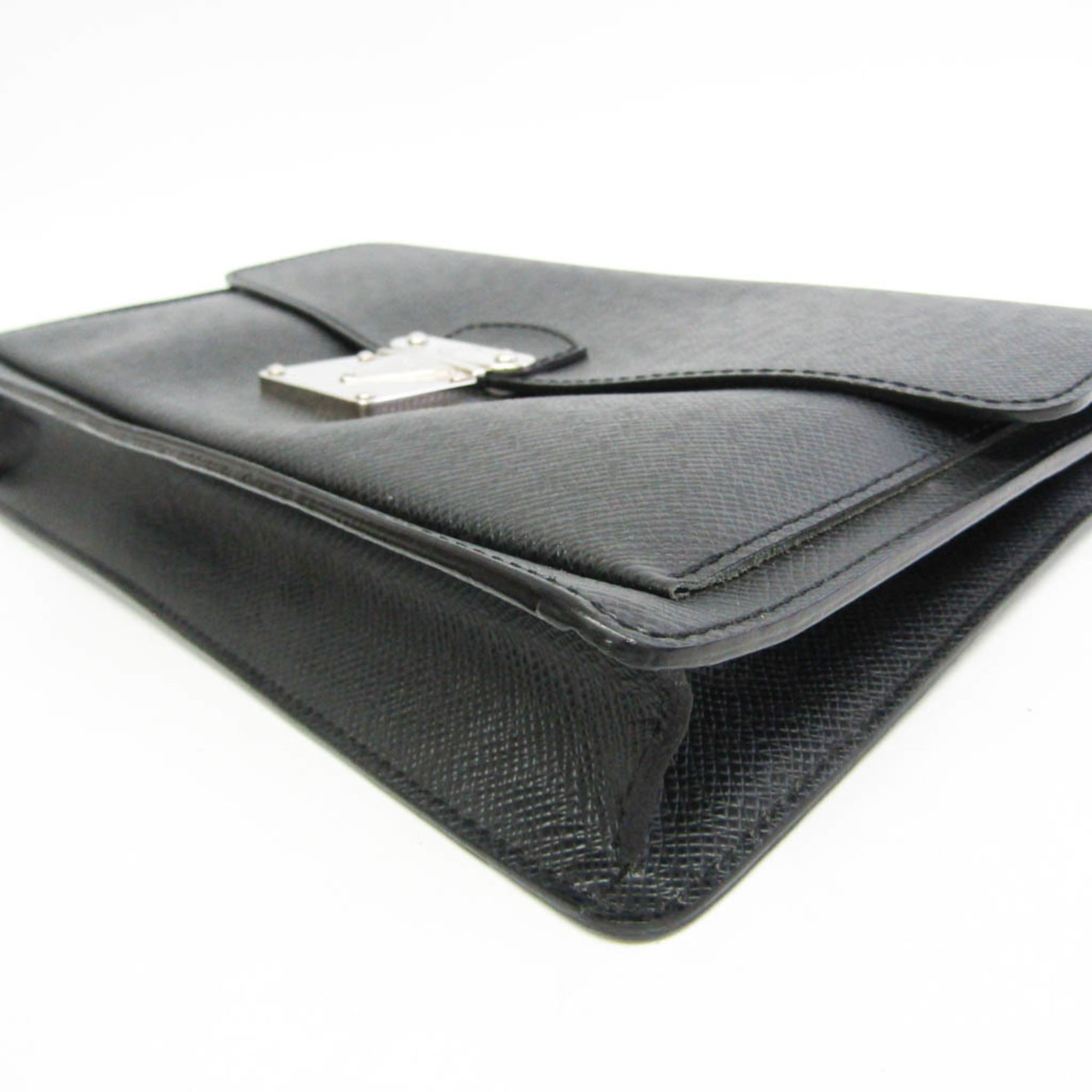 Louis Vuitton Taiga Veraiya M32592 Men's Clutch Bag Ardoise