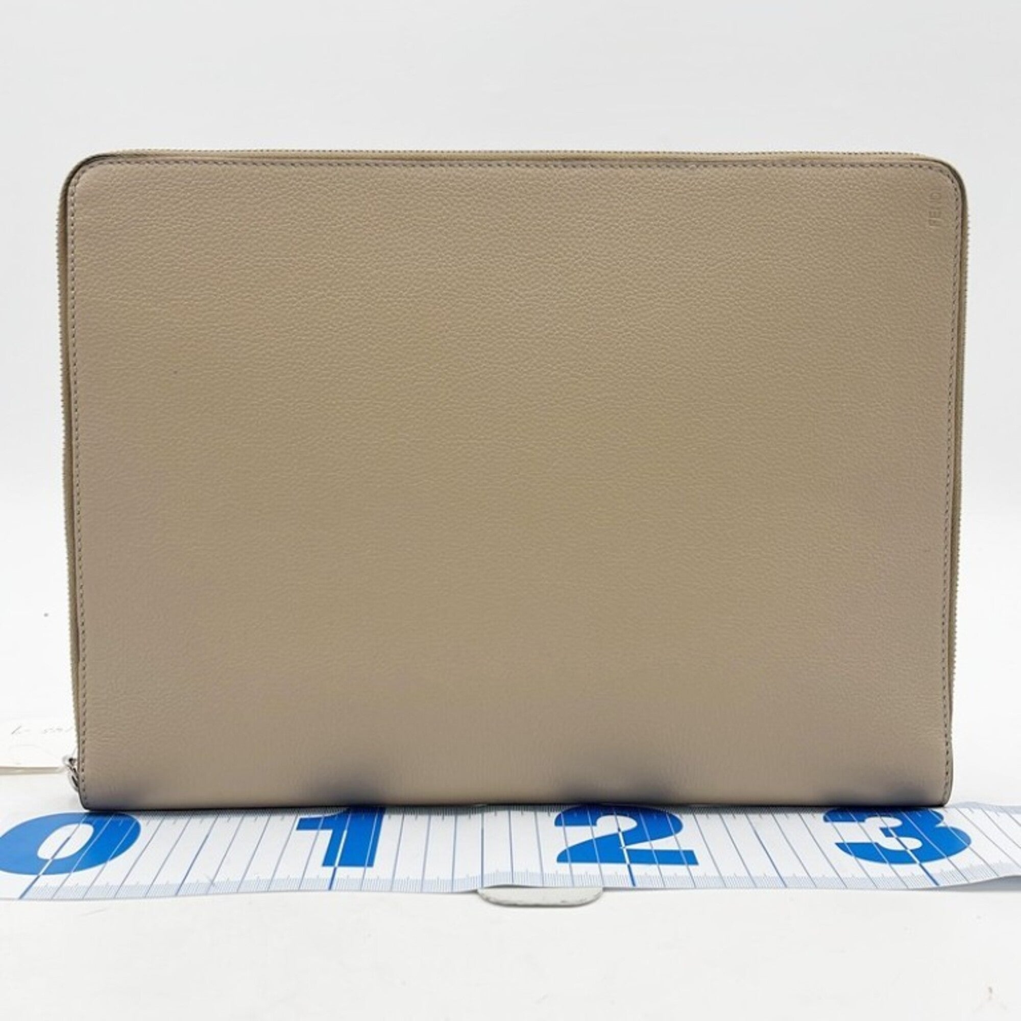 FENDI clutch bag 7N0167 beige leather men's and women's — New - Store Return