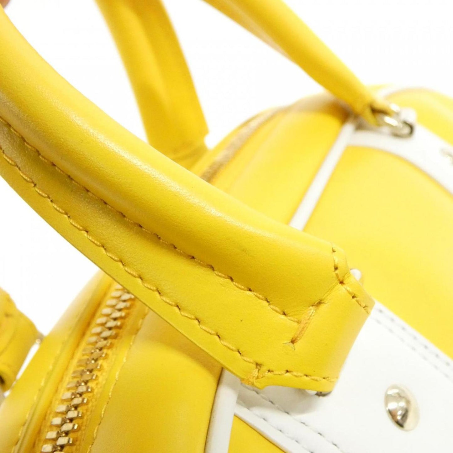 Christian Dior Vibe Small M6209OOBR Handbag