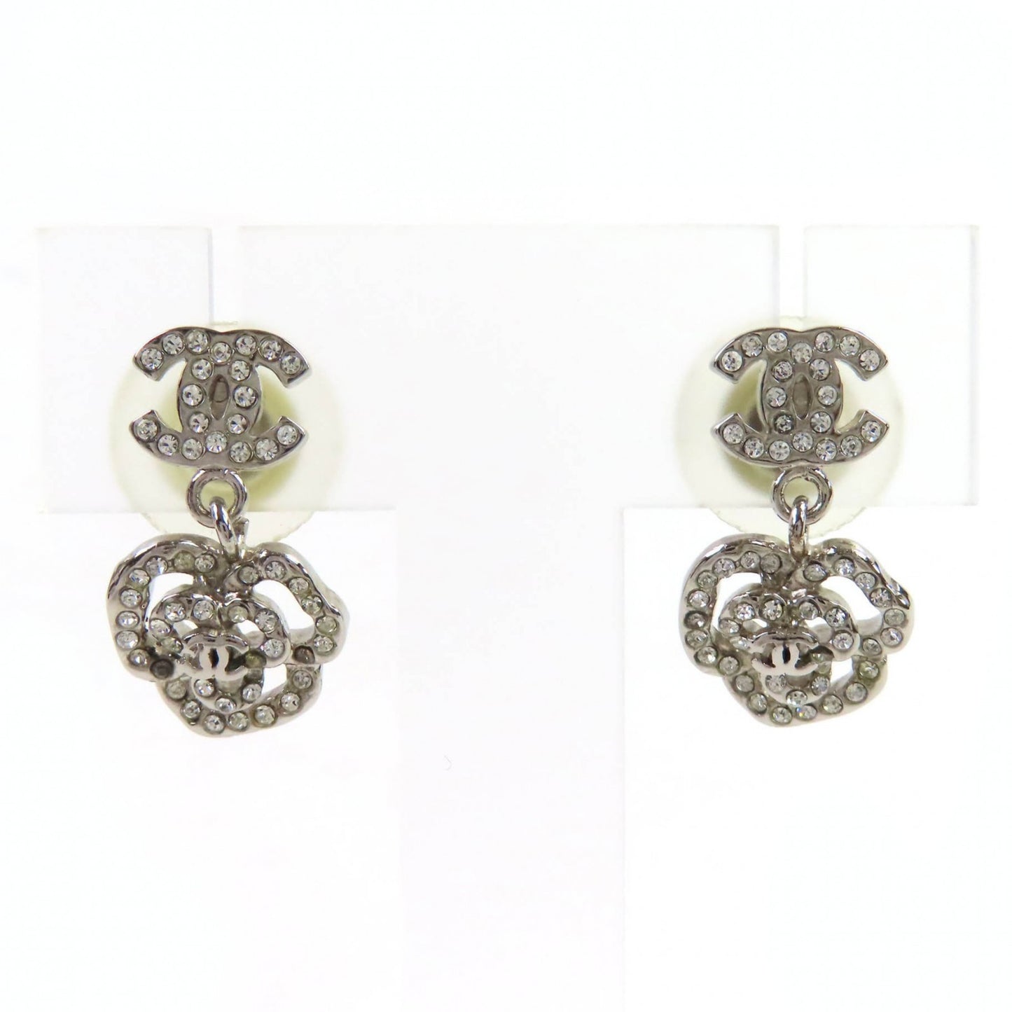 CHANEL 07A Coco Mark Camellia Swing Earrings (Binaural) Silver with Box, Made in Italy, Women's, Cute and Stylish