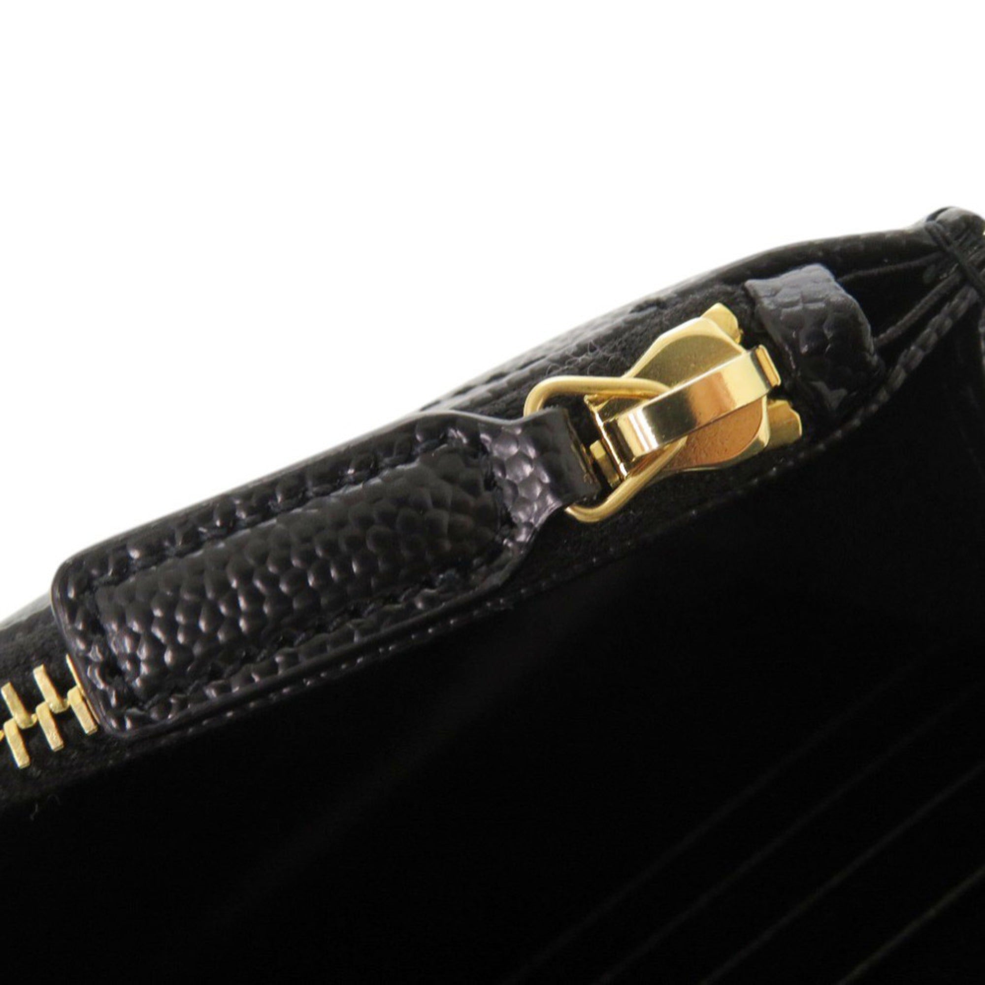 Yves Saint Laurent Like new Saint Laurent Paris Cassandra Envelope Wallet with Chain 742920, black leather chain shoulder bag, 1490 — Like New