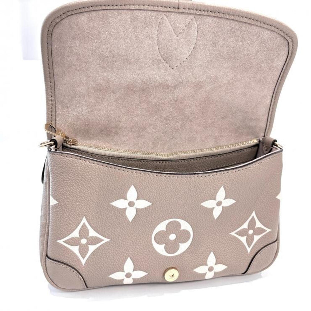 Louis Vuitton Diane Bicolor Empreinte M46583 Tourtrême Crème Shoulder Bag — Like New