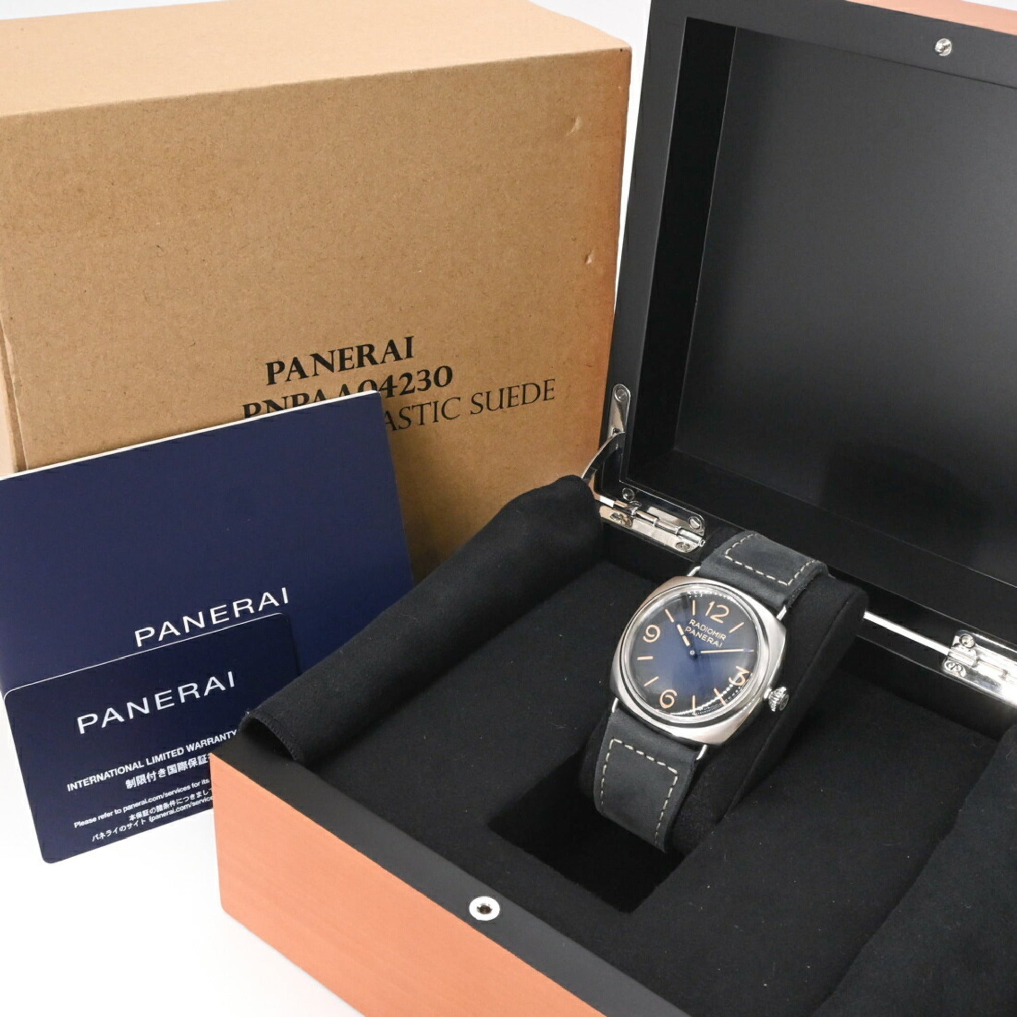 PANERAI Radiomir Tre Giorni 45mm Watch with Blue Dial PAM01335 — Like New