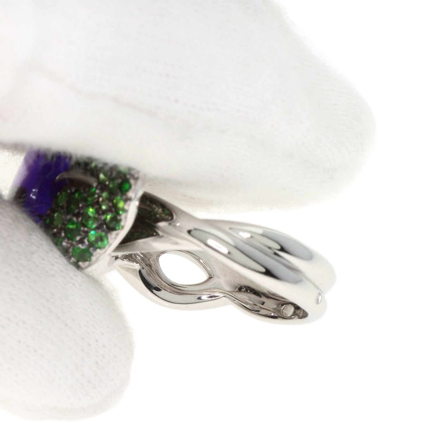 CHANEL Camellia, Amethyst, and Garnet #50 Ring, 18K White Gold, Women's