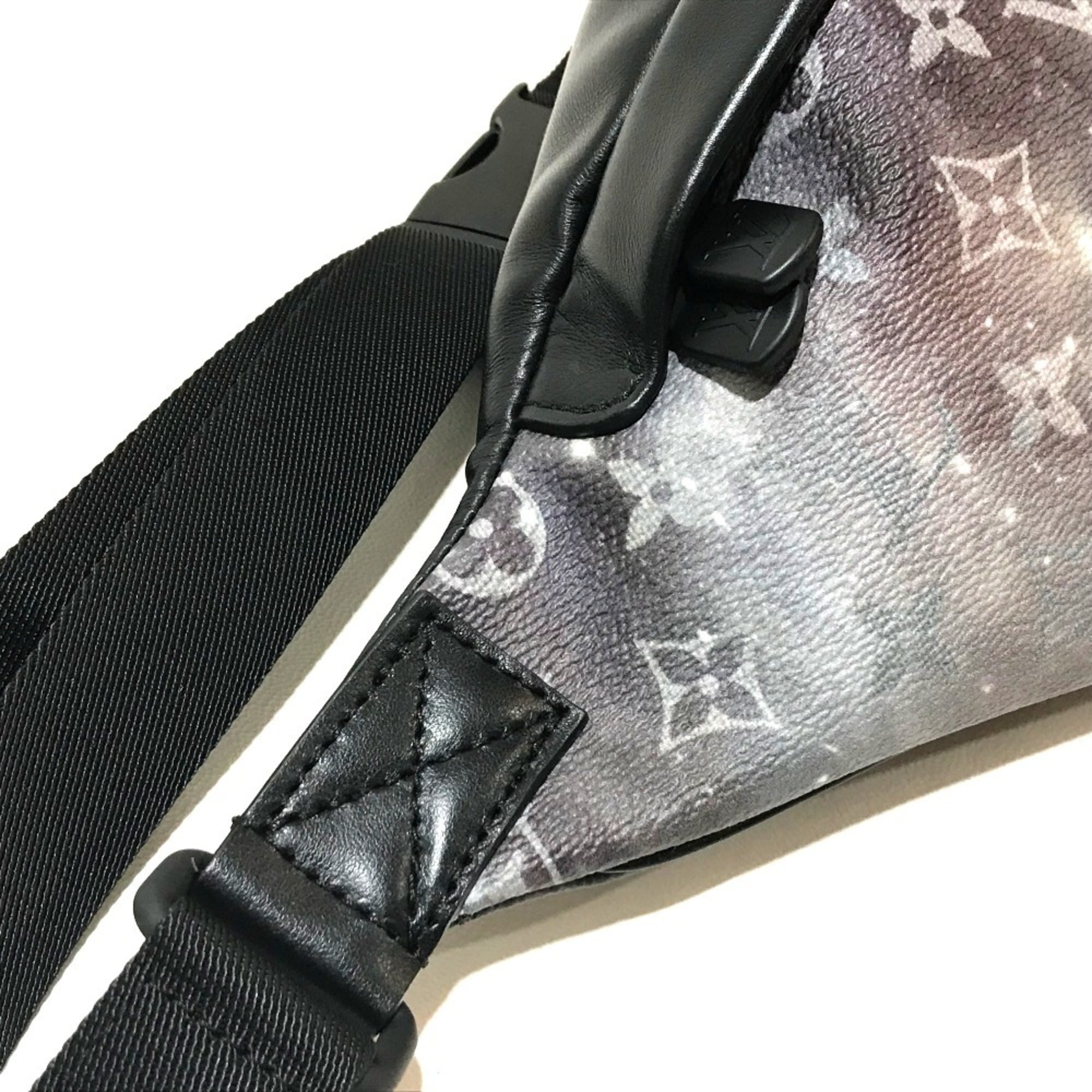 LOUIS VUITTON M44444 Monogram Galaxy Discovery Bum Bag Waist Body Canvas Men's Black — New - Store Return