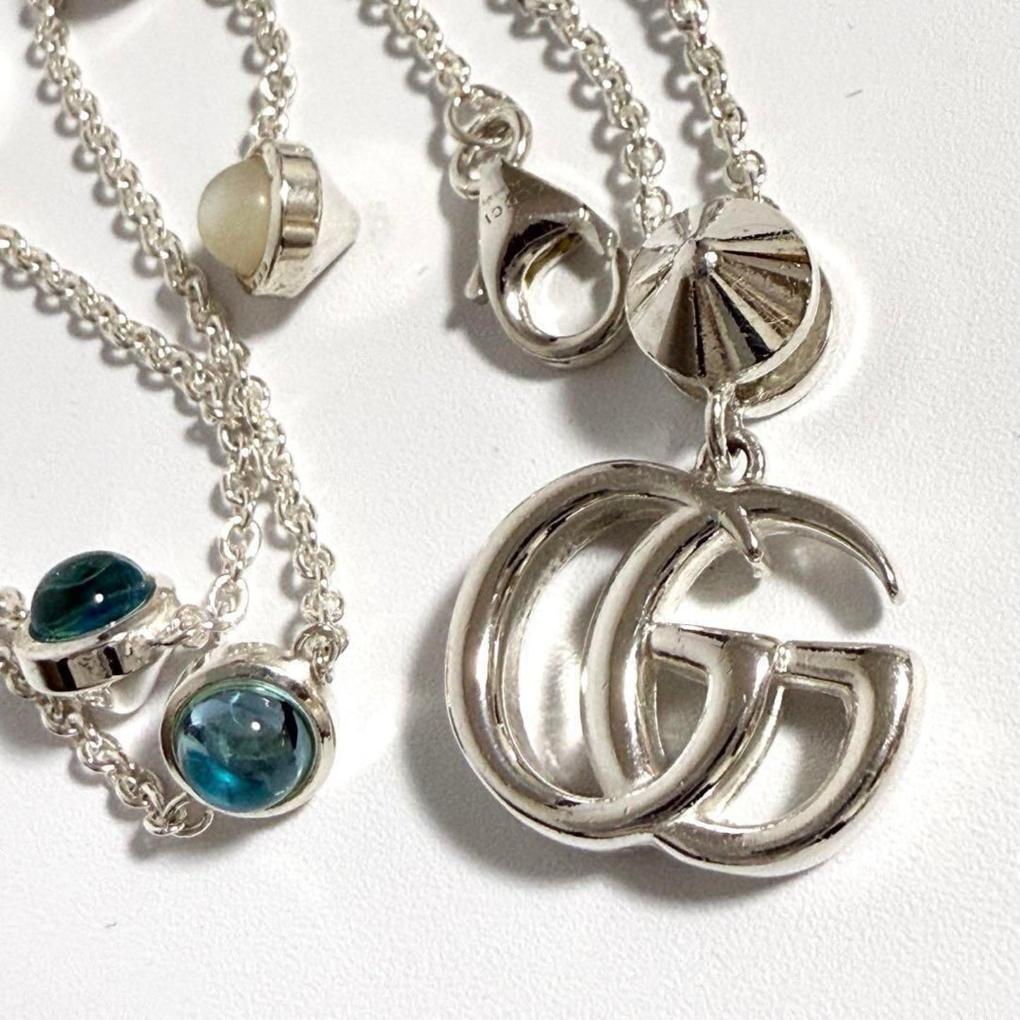 Gucci Double G Mother of Pearl Necklace Pendant Silver 925