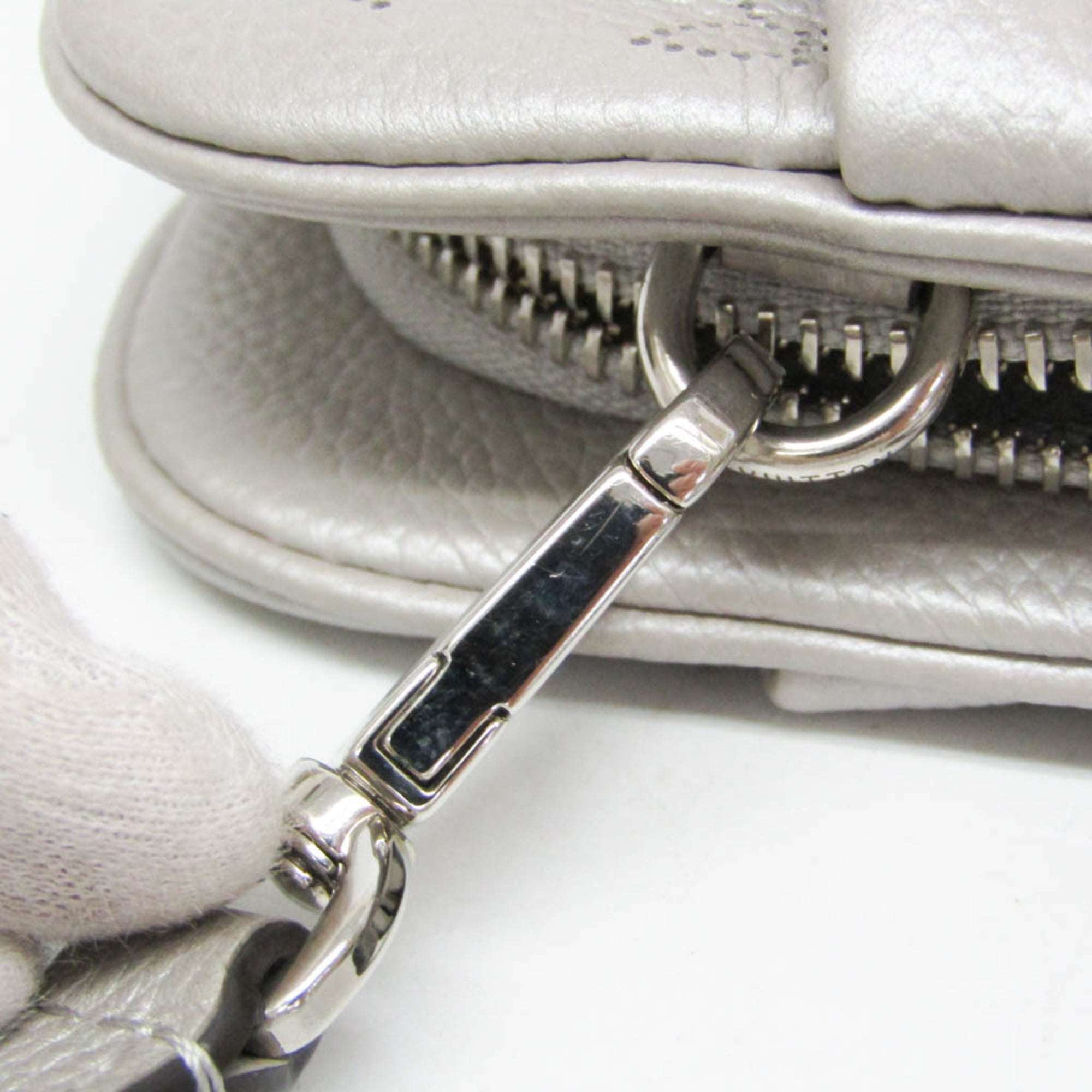 Louis Vuitton Mahina Scala Mini M80904 Women's Clutch Bag,Shoulder Bag Silver — Like New