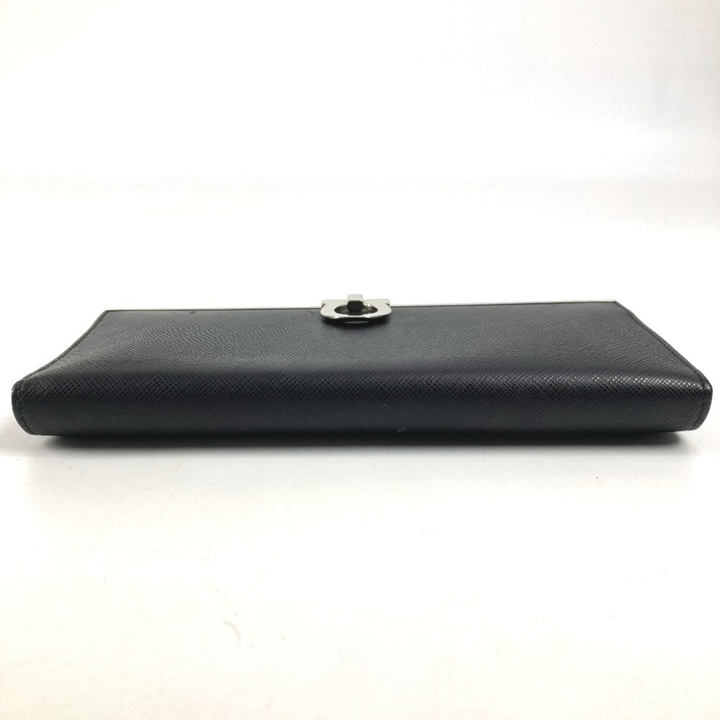 Salvatore Ferragamo Gancini logo long wallet in leather, black for men and women.