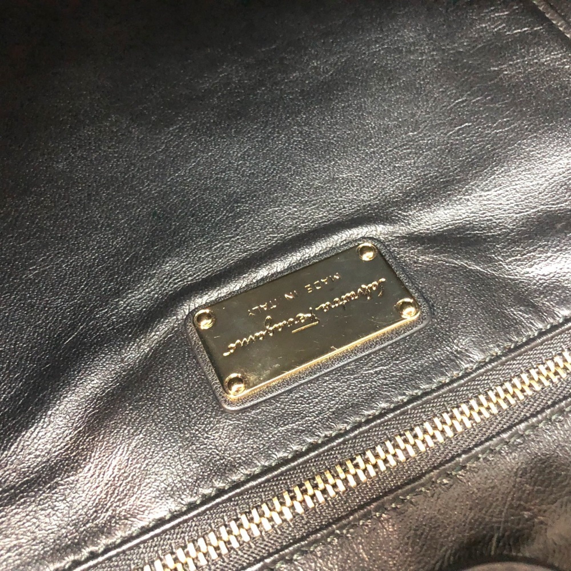 Salvatore Ferragamo Gancini Shoulder Bag Handbag Leather Women's Black — New - Store Return