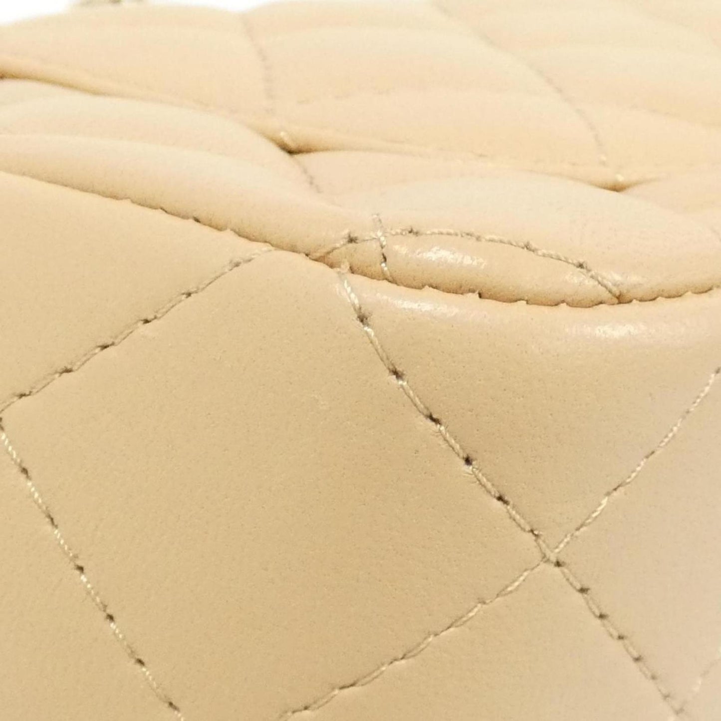 Chanel 69900 Shoulder Bag