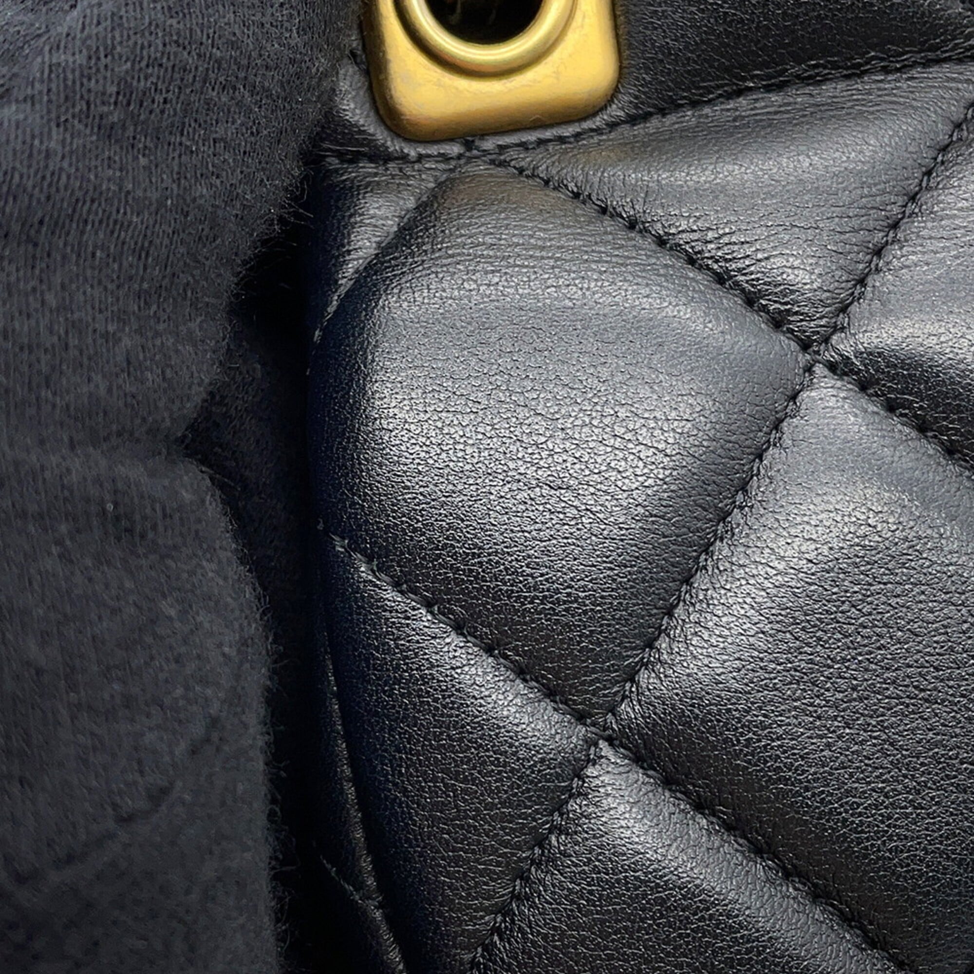 Chanel Chain Shoulder Bag Matelassé Coco Mark Lambskin AP2271 CHANEL Black Handbag Women's — Like New
