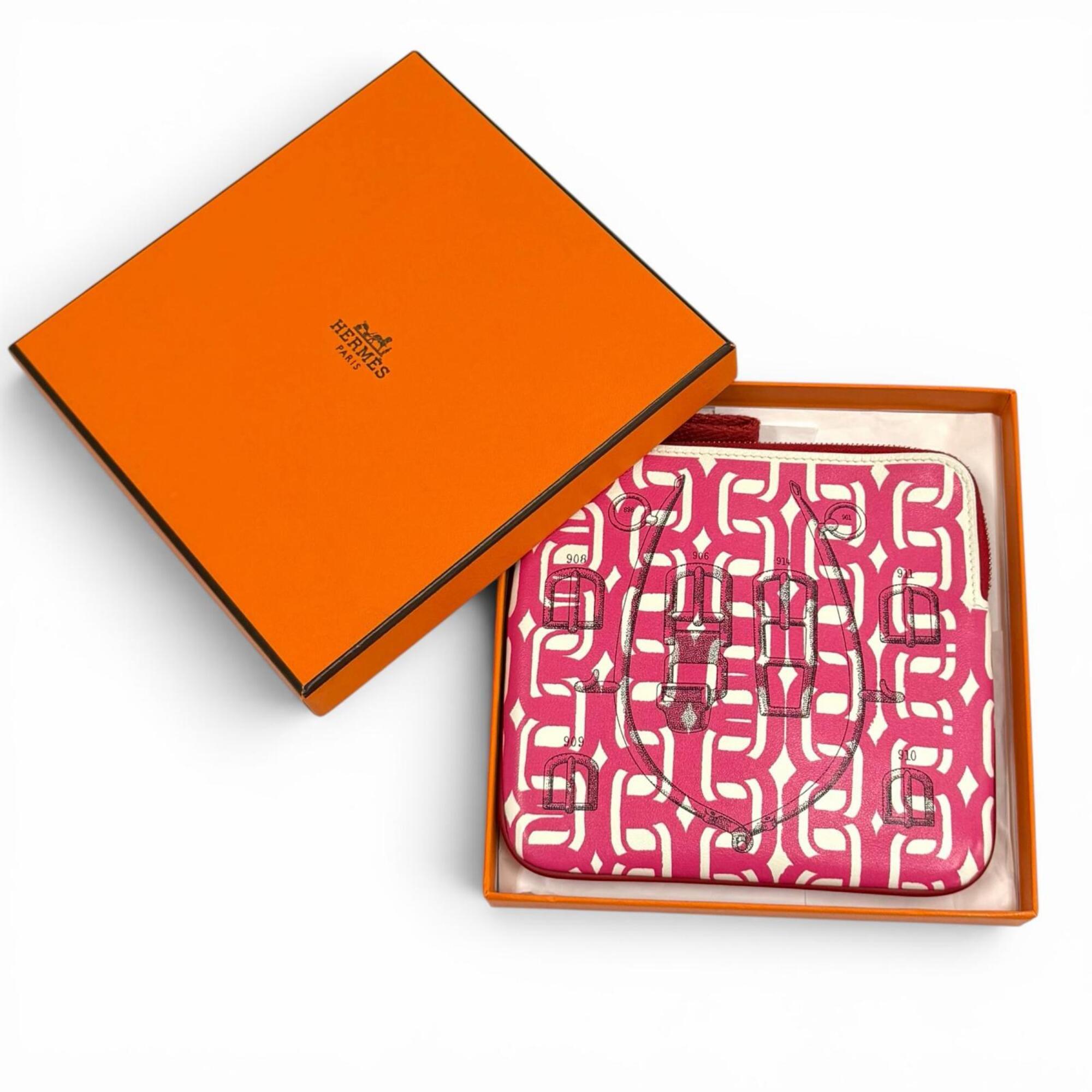 HERMES Carre Pocket Pink Veau Swift Round Zip Mini Pouch D Stamp Made in France Women's Comes with Box — Like New