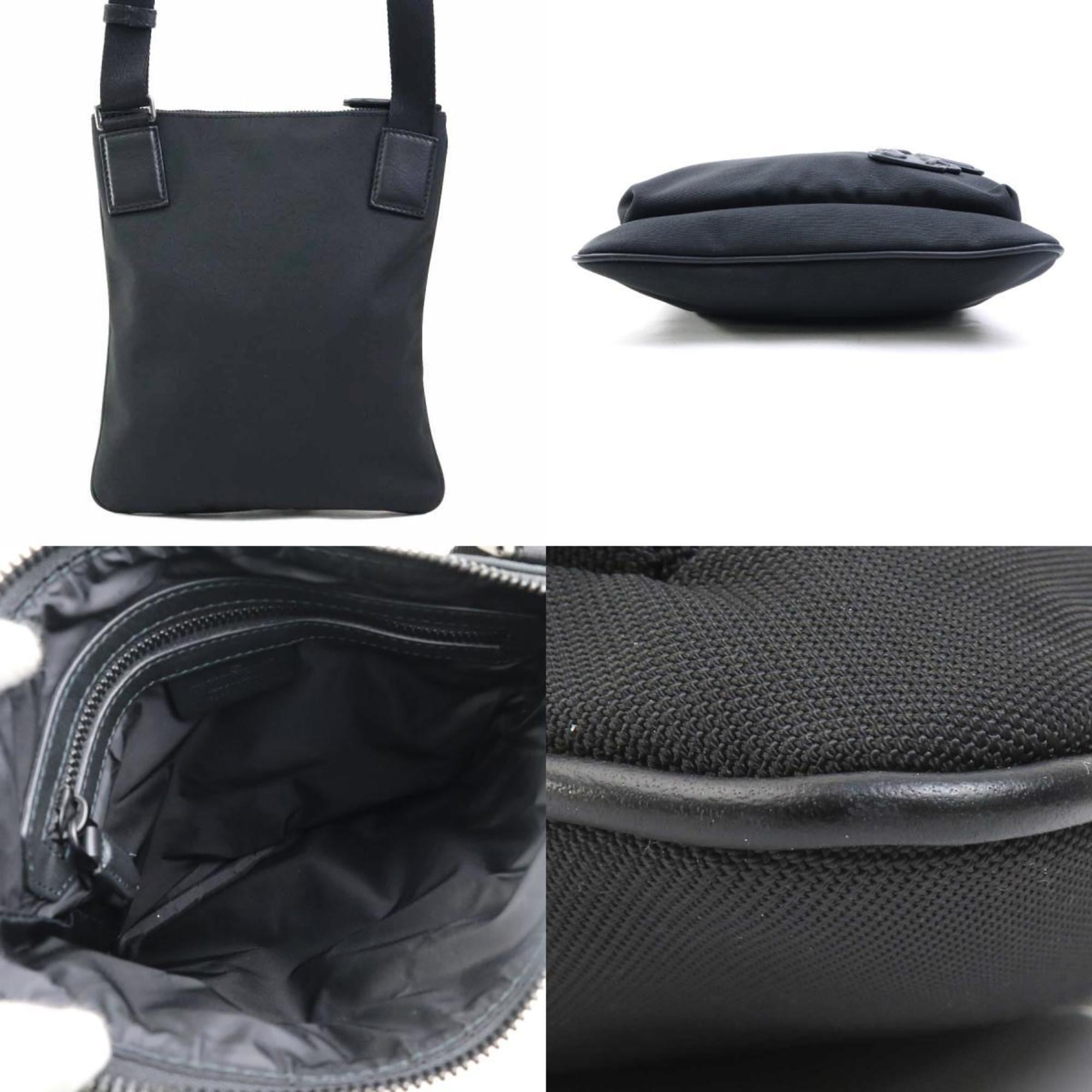 Salvatore Ferragamo Men's Nylon Black Shoulder Bag (H31735N)