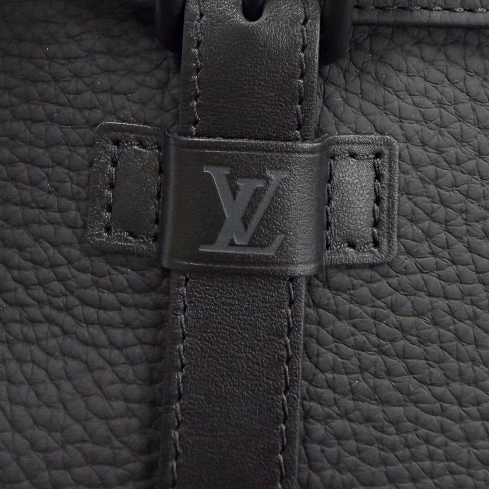 LOUIS VUITTON M58476 Christopher Messenger Taurillon Leather Shoulder Bag, Black, Made in France, Men's, with Dust Bag — New - Store Return