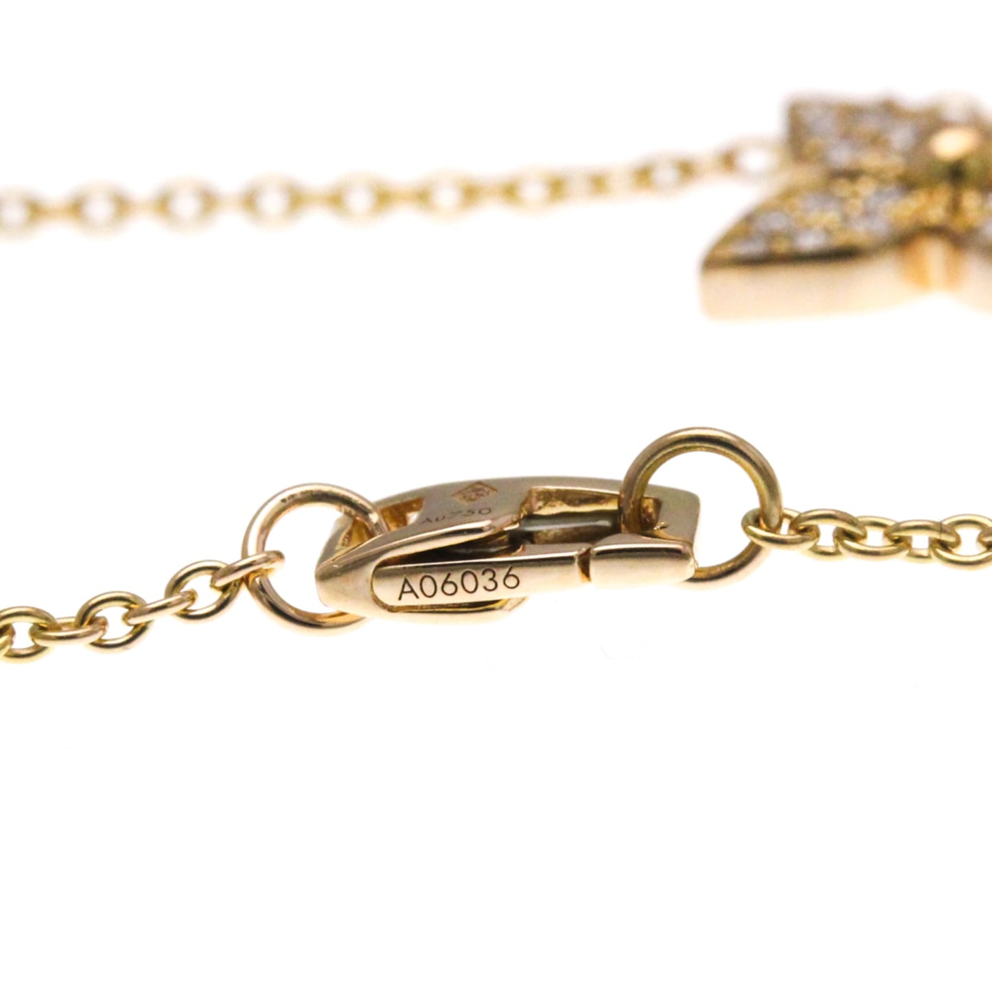 Louis Vuitton Pandantif Star Blossom Diamond Necklace Q93522 Pink Gold (18K) Diamond Men,Women Fashion Pendant Necklace (Pink Gold)