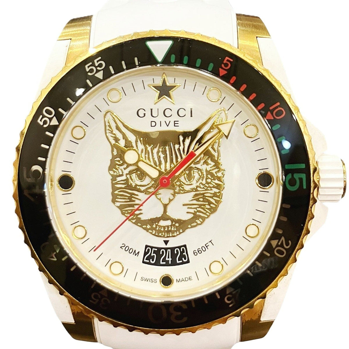 Gucci Dive Mystic Cat watch, total weight 108g, stainless steel, rubber strap, quartz movement, white and gold dial, 136.3 — Good
