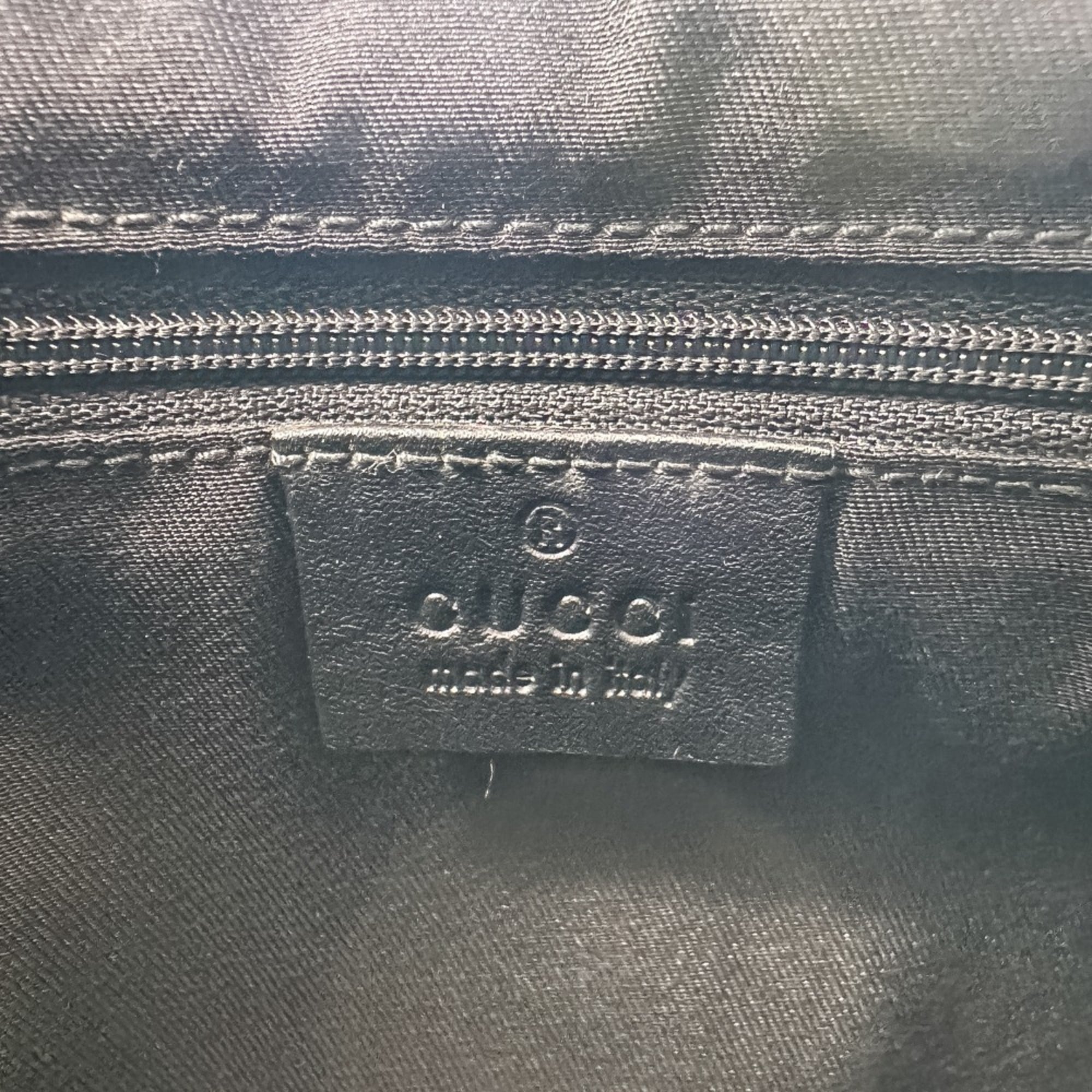 GUCCI Leather One-Shoulder Bag Handbag 190525 493075 Black Women's — Like New
