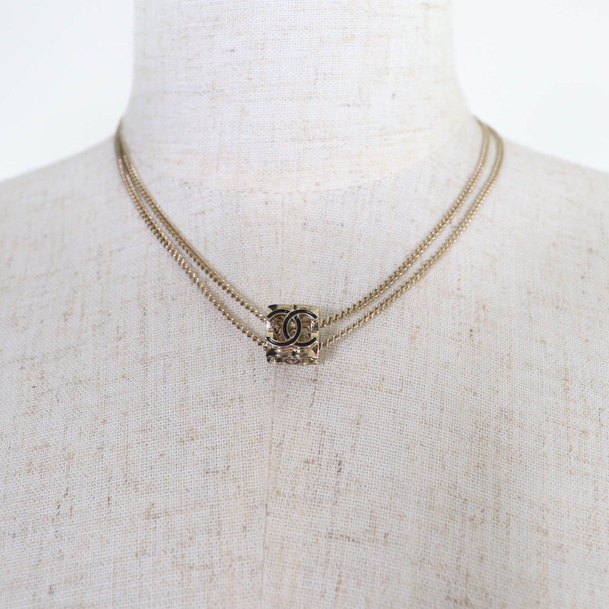 CHANEL A22K Coco Mark Cube Necklace Pendant, Gold, Made in Italy, Weight: 15g, Women's — Like New