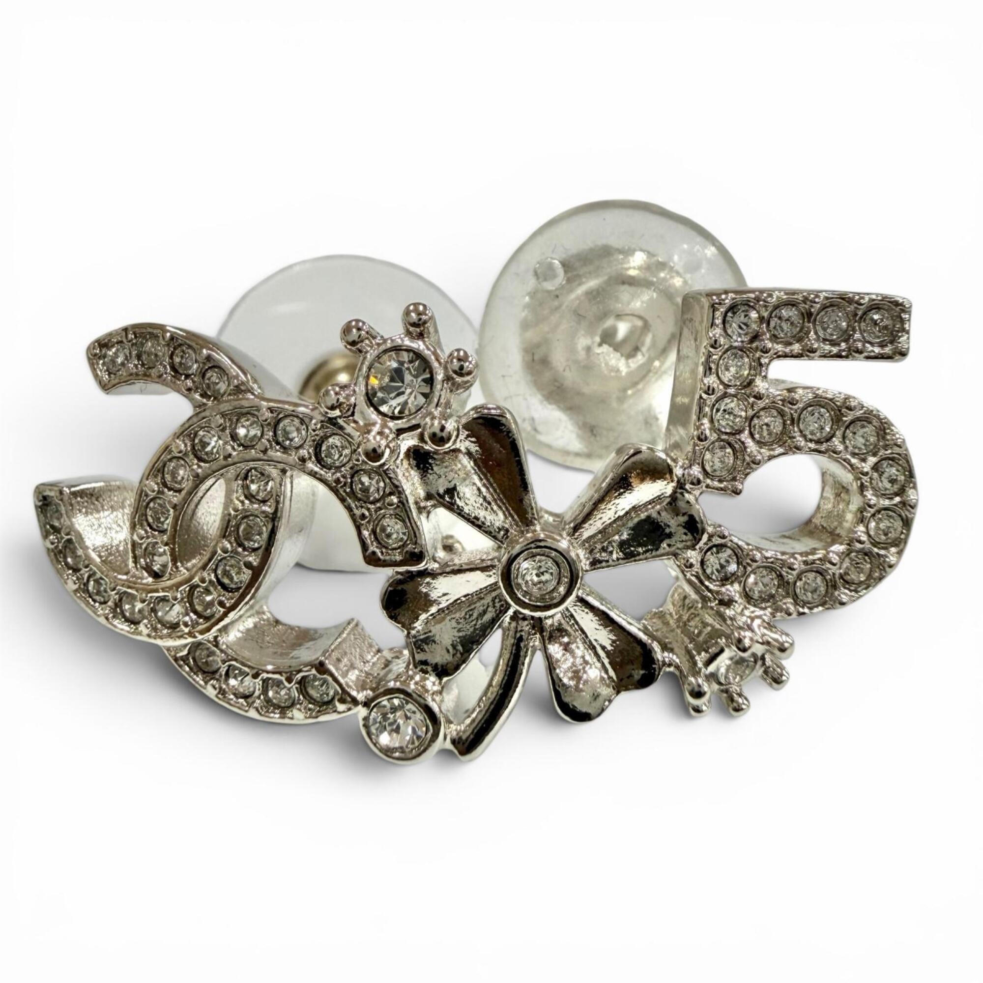 CHANEL B23P Coco Mark No. 5 Clover Rhinestone Earrings, Silver, Made in Italy, 2023 Model, Women's, with Box — Like New