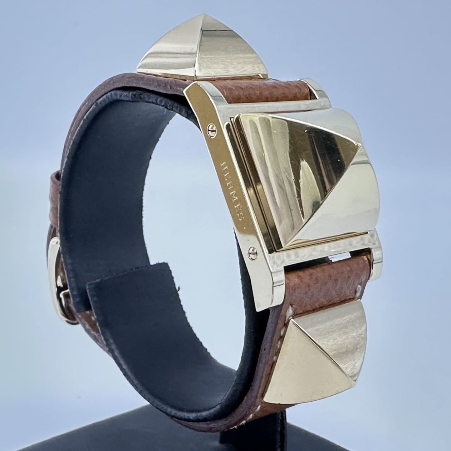 HERMES Medor ME1.201 Quartz Watch with Gold and Brown Bracelet for Men Women