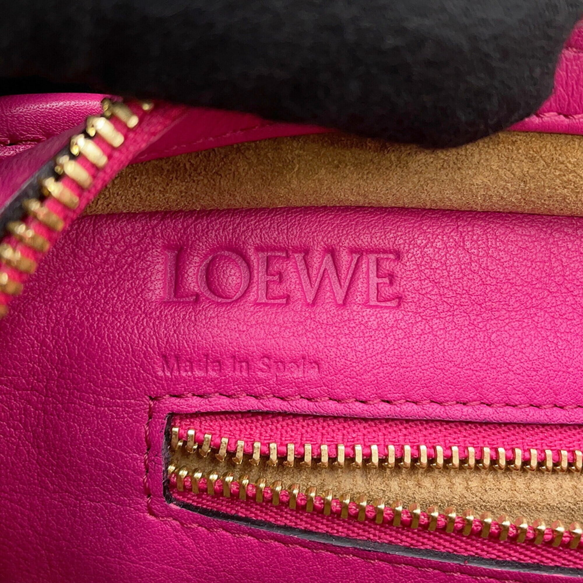 Loewe Amazona 23 Leather Handbag, 2-way, Handbag — Like New