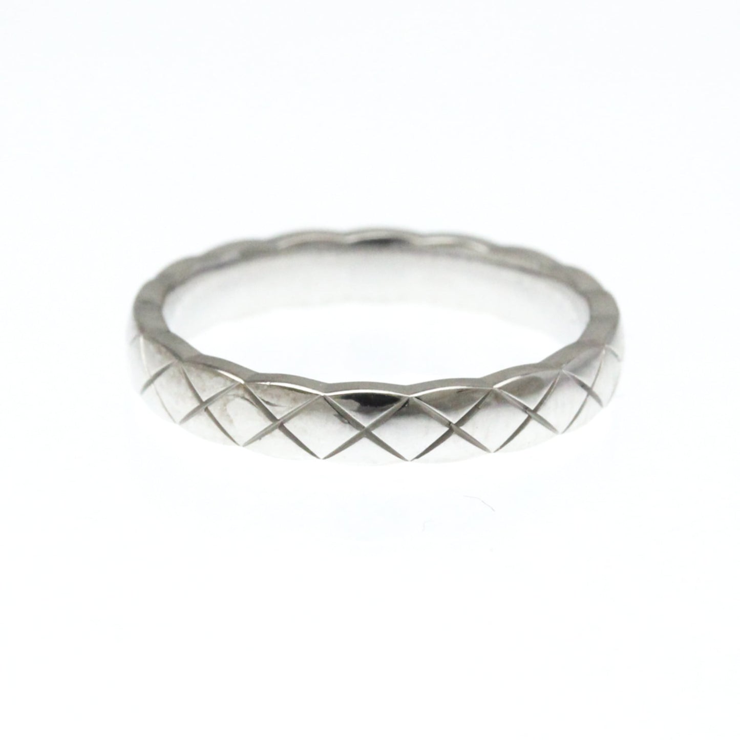 Chanel Coco Crush Ring Mini Model White Gold (18K) Fashion No Stone Band Ring Silver