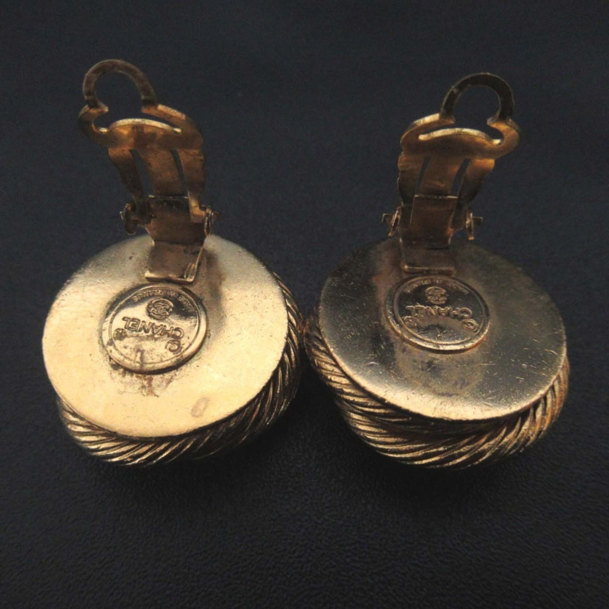 CHANEL Vintage Faux Pearl Circle Clip Earrings, Gold, Women's