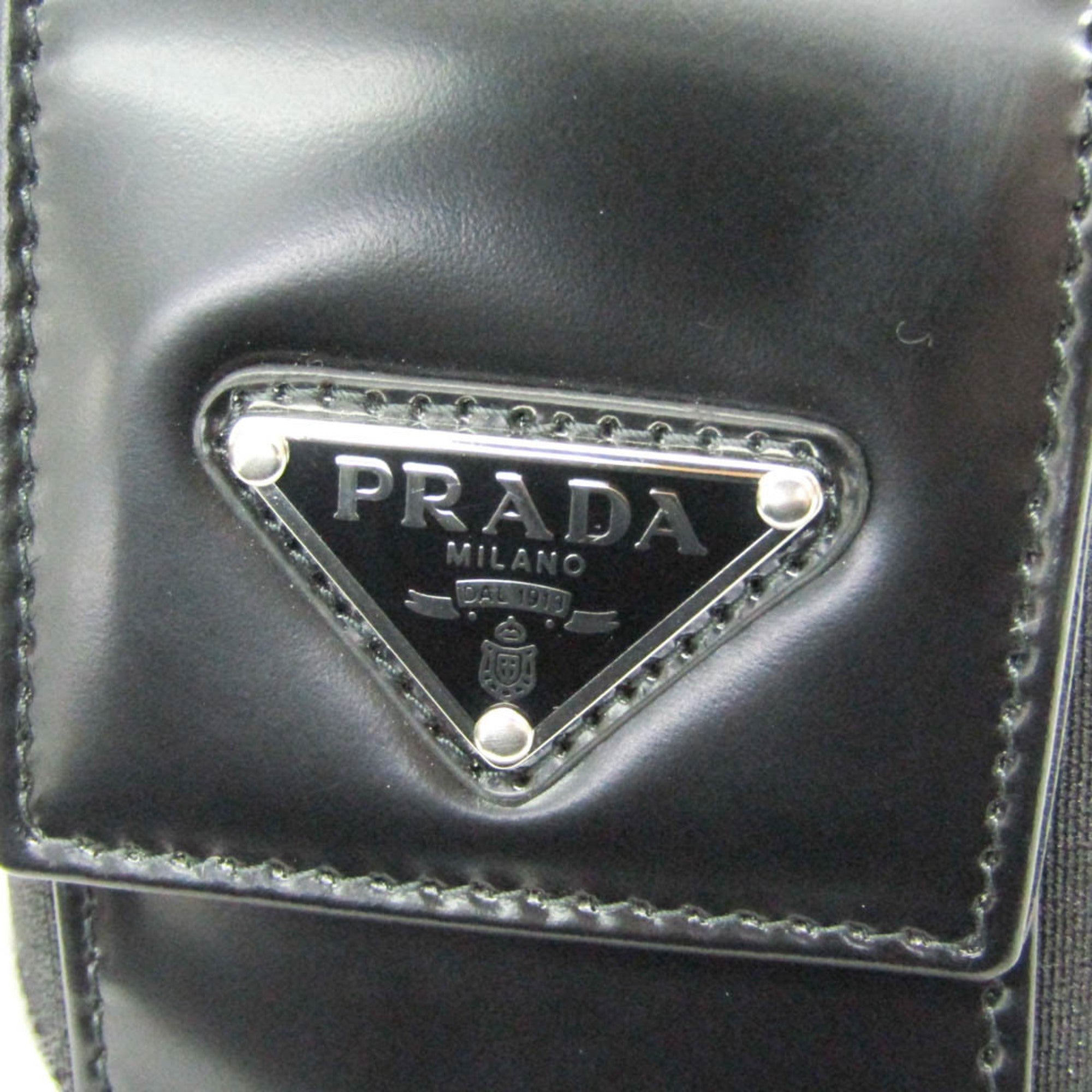 Prada Triangle Logo Phone Pouch Men,Women Leather Pouch Black — Like New