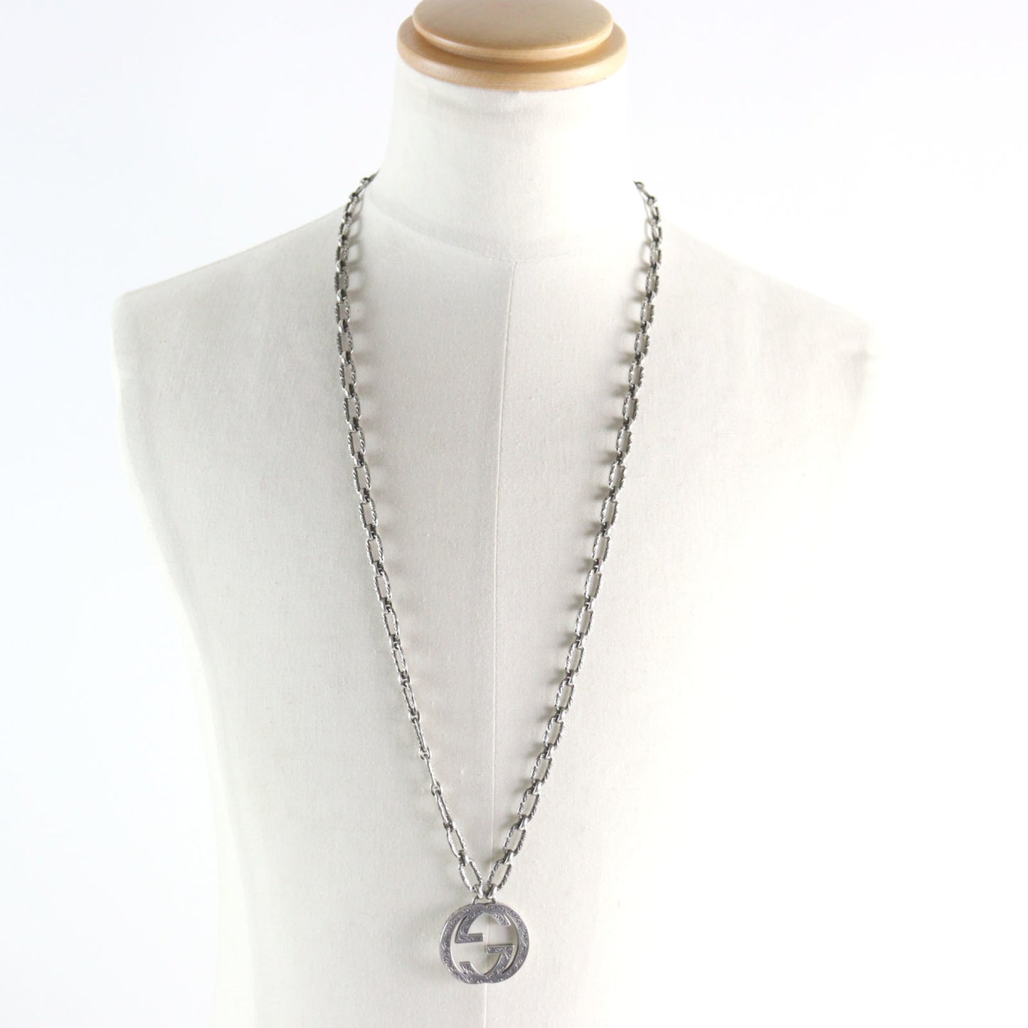 GUCCI 524890 Arabesque Interlocking G Textured Long Chain Necklace, AG925 Silver, with Box and Dust Bag, Made in Italy, Men's