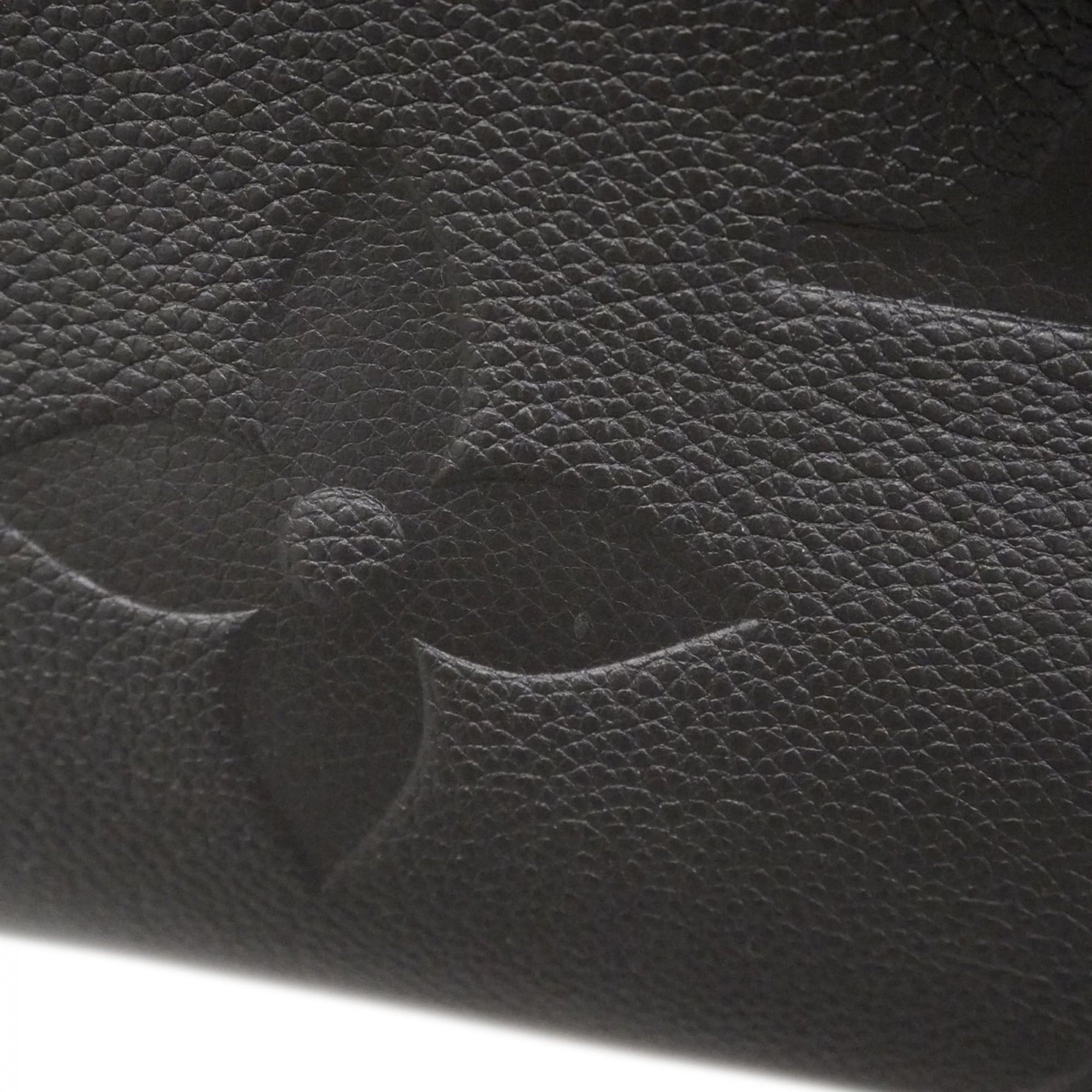 Louis Vuitton Monogram Empreinte On-the-Go Tote Bag MM M45595 Noir 2-Way for Women P2393529