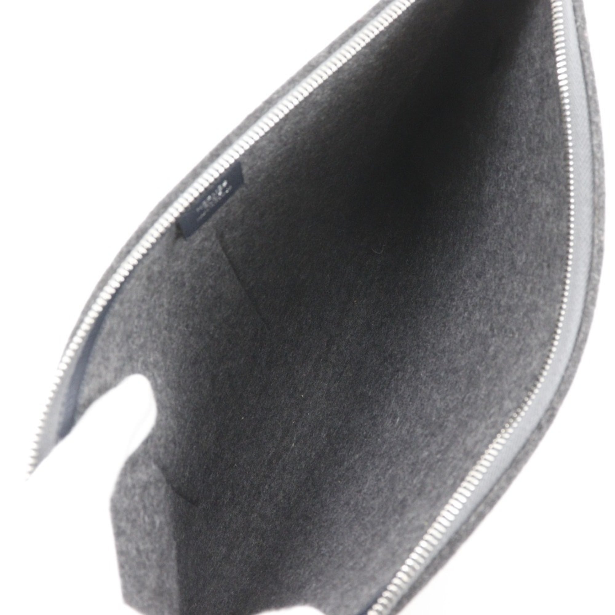 Hermes Too Doo 37 Clutch Bag Felt 2017 Gray A A5 Zipper Unisex