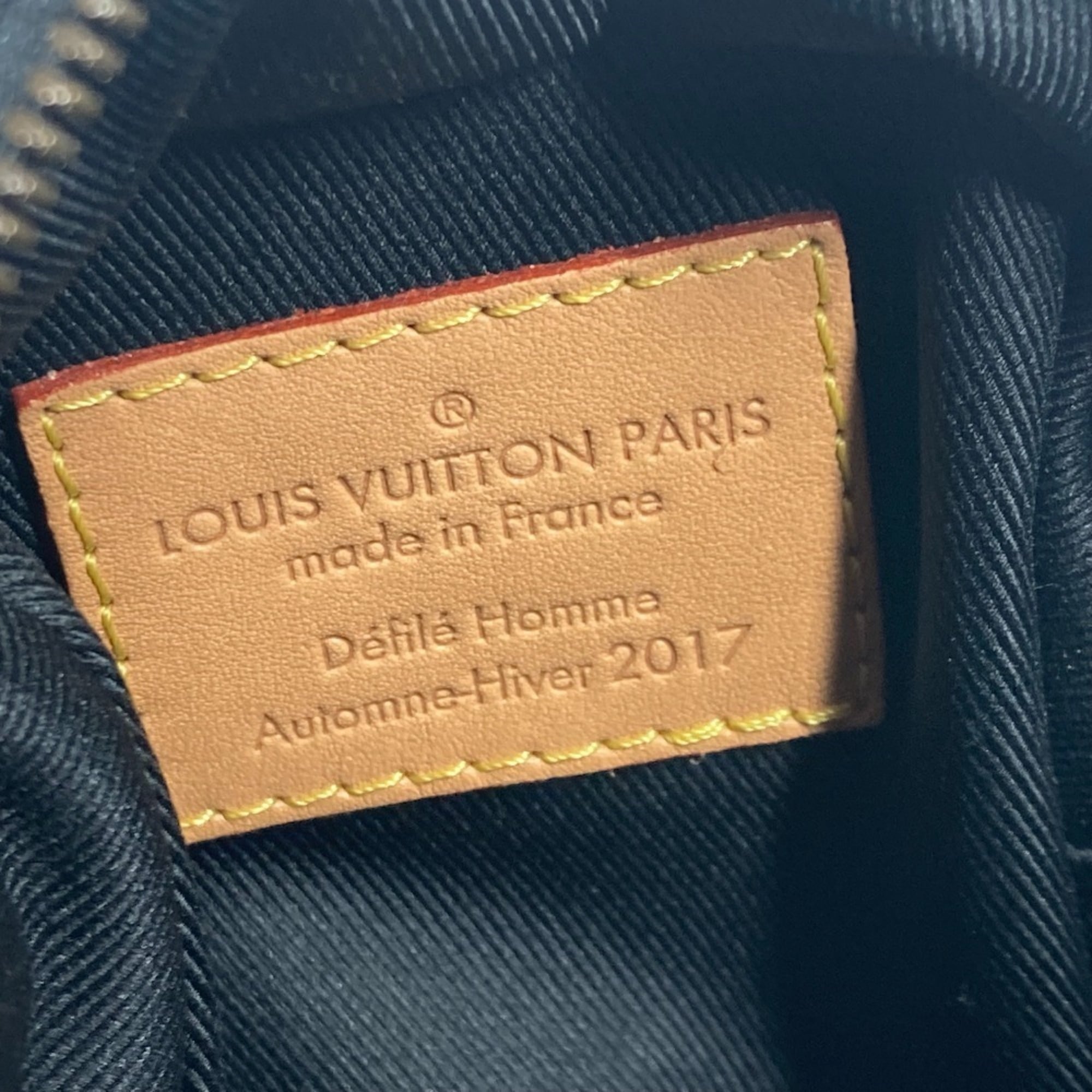 LOUIS VUITTON M44201 Supreme Collaboration Apollo Backpack Nano Bag Charm Rucksack Camouflage Keychain Canvas Men's Women's Green — Like New