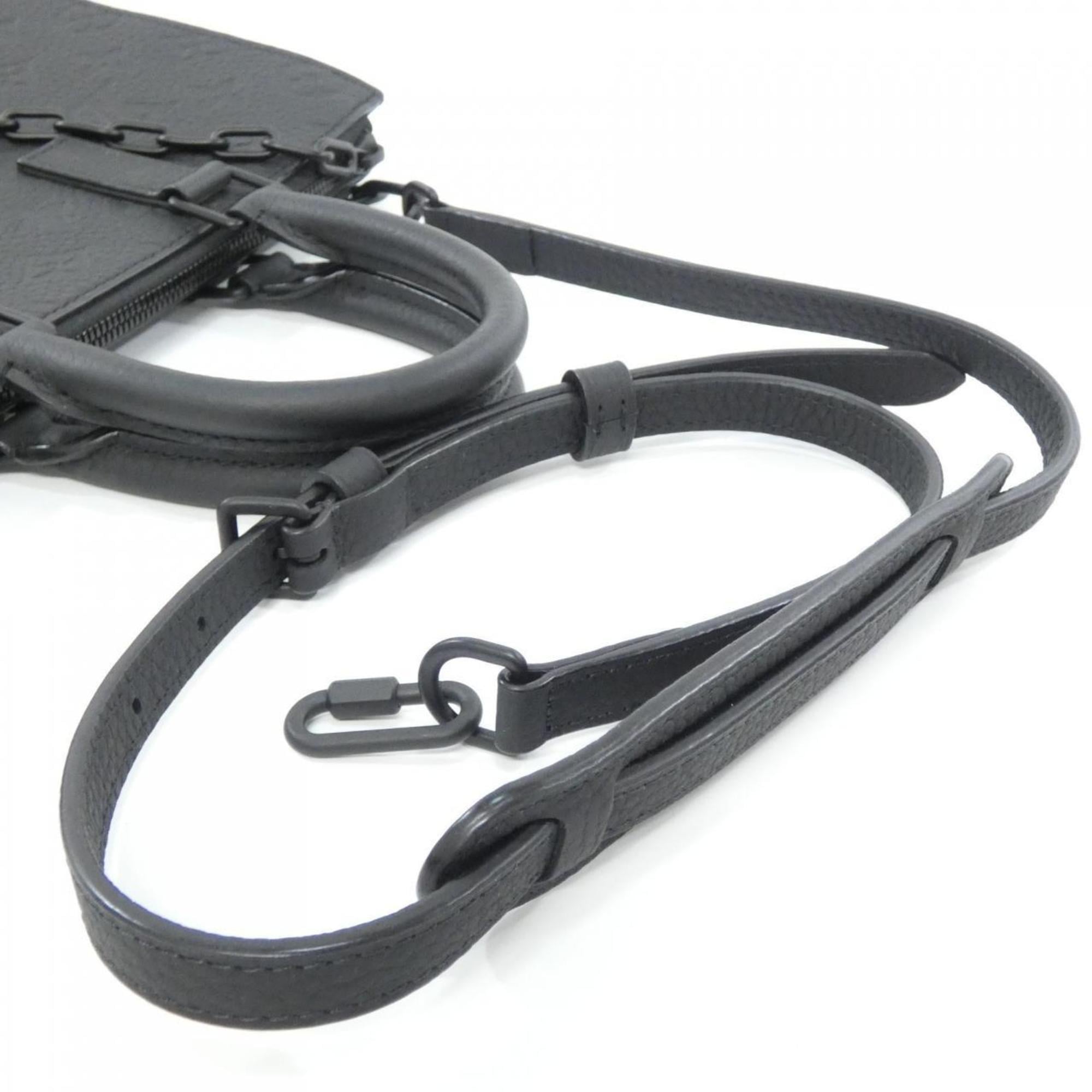 Louis Vuitton Taurillon Monogram Sac Plat Messenger Bag M55924