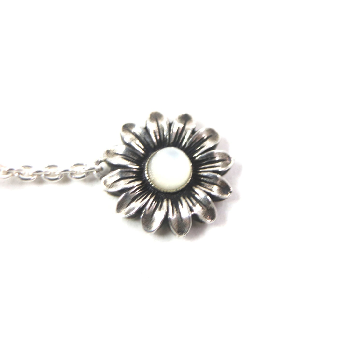 GUCCI 527393 Double G Mother-of-Pearl Flower Chain Bracelet, SV925 Silver, White, Size 17, Includes Dust Bag, Made in Italy, Weight 5.56g, Women's