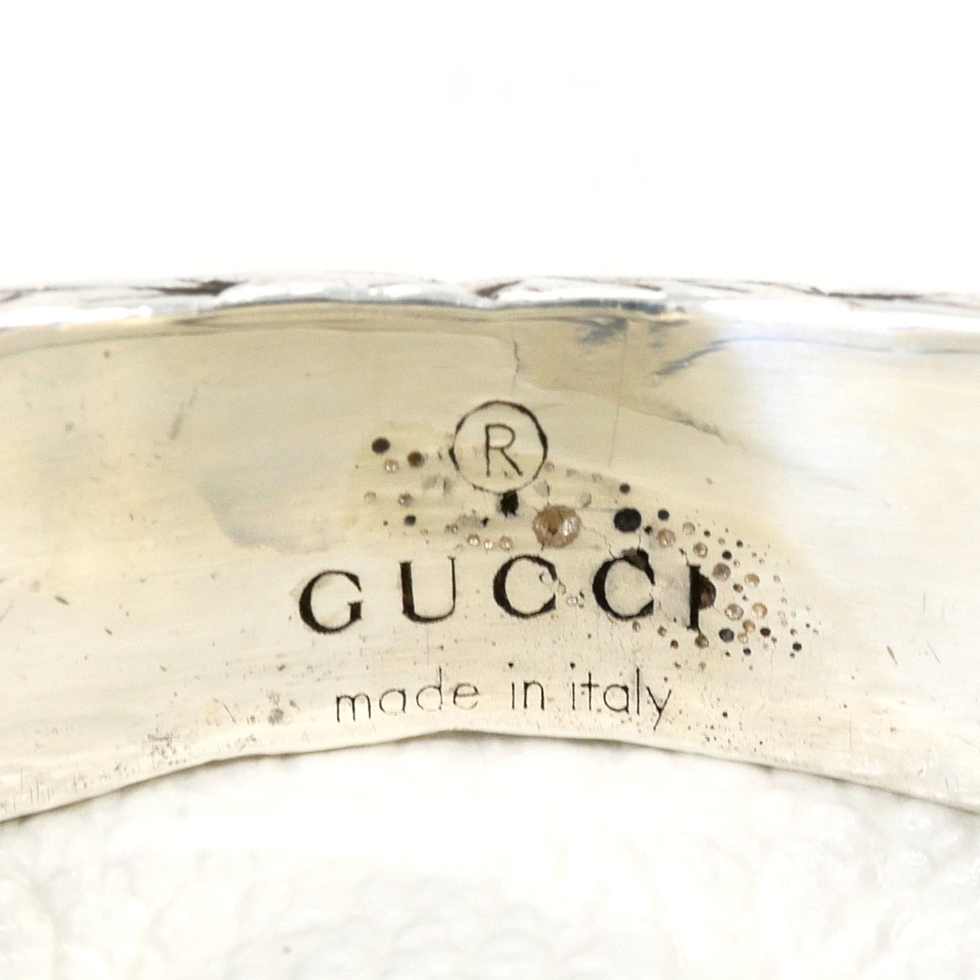 Gucci silver ring with interlocking G arabesque design, total weight 14.0g, jewelry — Like New