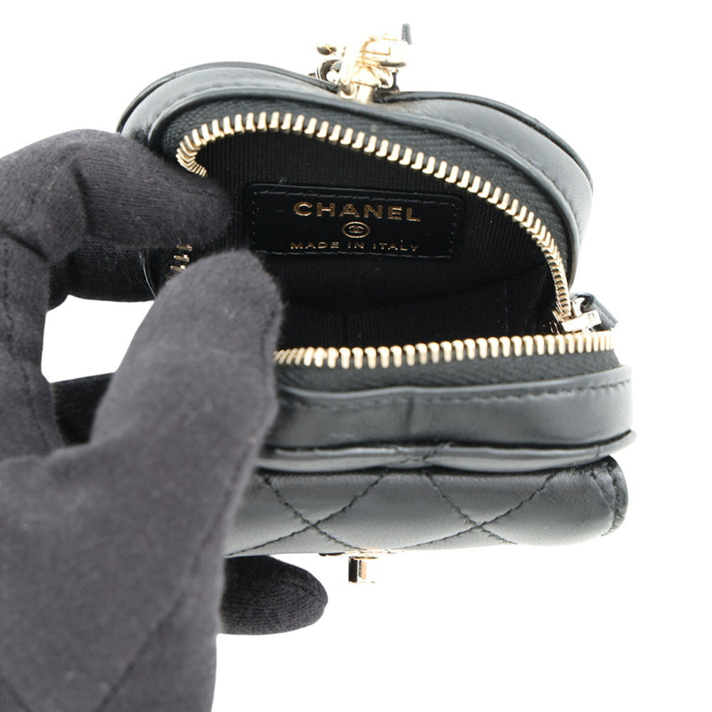 Chanel accessory bag charm, Matelassé heart mini lambskin AP4838, black. handbag pouch — Like New